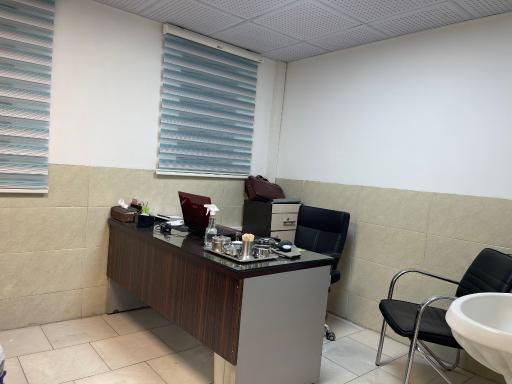 عکس درمانگاه قائم