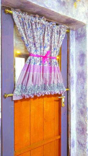 عکس کلبه جنگلی مجنون