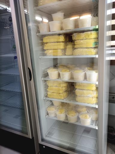 عکس آبمیوه و بستنی مهتاب