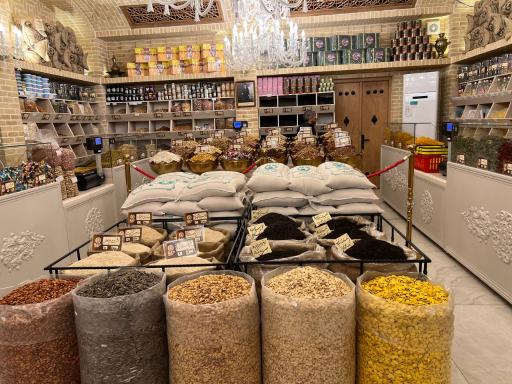 عکس برنج و مواد غدایی حاج بابا
