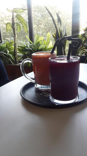 عکس کافه آبمیوه ویتا شاد