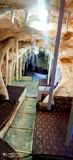 عکس رستوران سنتی غارسفید