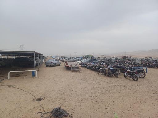 عکس پارکینگ خلیج فارس