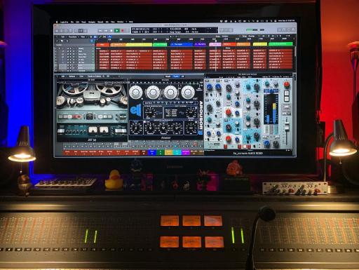 عکس آموزشگاه و استودیو موسیقی هنر زنجان