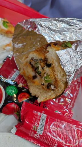 عکس پیتزا ساندویچ نارنجستان 