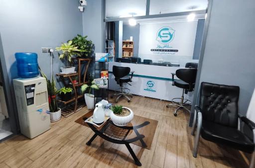 عکس تابان تجارت فناوری جوان (سلام پوز)