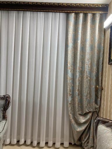 گالری پرده و کاغذ دیواری یاس دوخت و خیاطی پرده