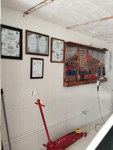 عکس کلینیک تخصصی خودروهای چینی و ایرانی زمانی 