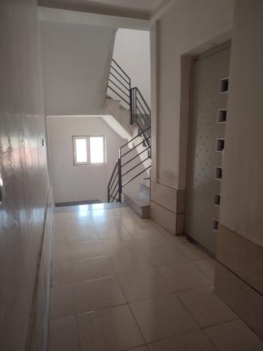 عکس ساختمان متین