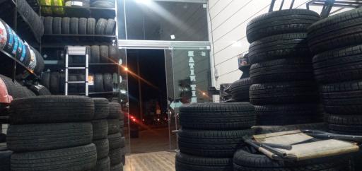 عکس لاستیک فروشی راتین تایر رشوند 