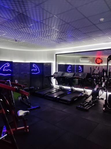 عکس باشگاه بدنسازی بادی