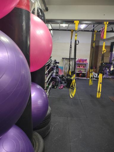 عکس باشگاه ورزشی معرفت