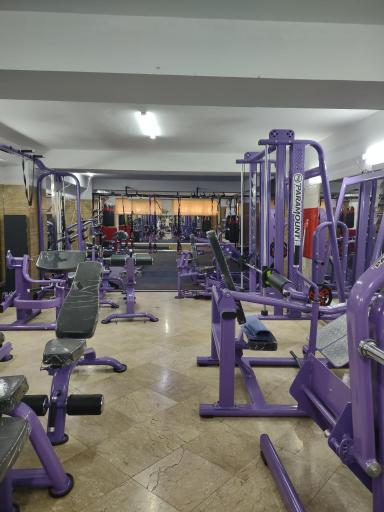 عکس باشگاه ورزشی معرفت