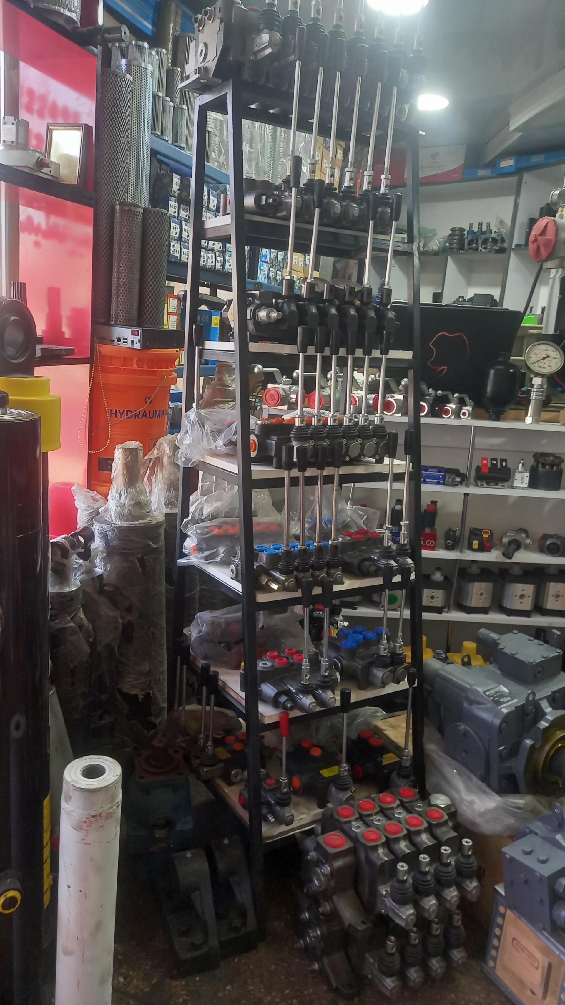 عکس هیدرولیک پوریا