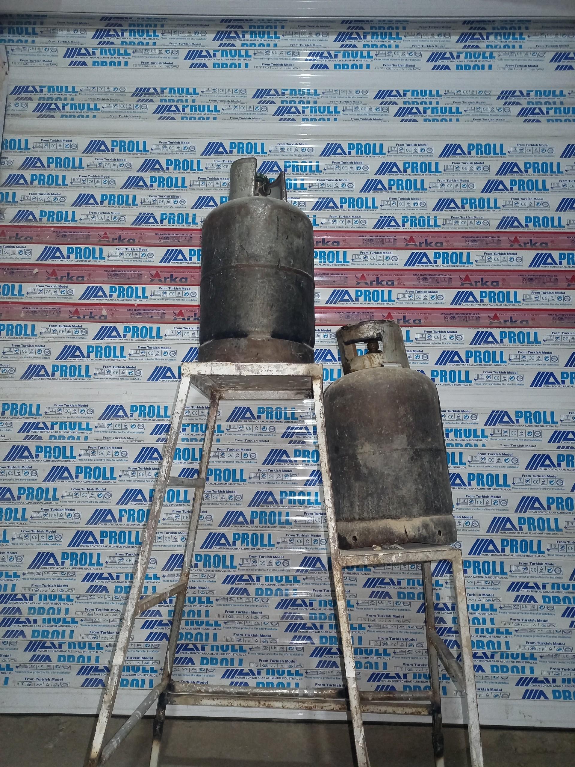 عکس پیک نیک پرکنی و کپسول گاز