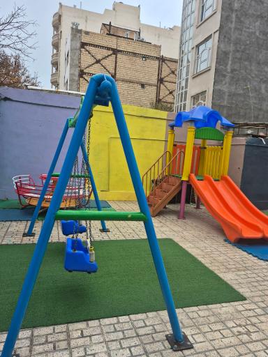 عکس مهد جوانه های ایمان