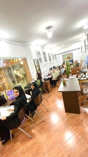 عکس آموزشگاه نقاشی خاطره دوامی