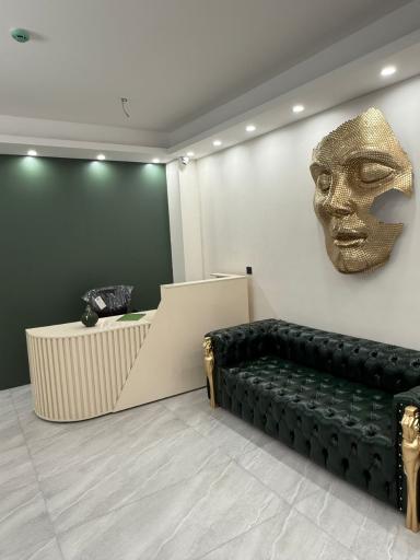 عکس کلینیک پوست و لیزر الیزا