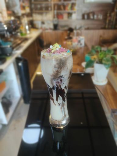 عکس کافه رست