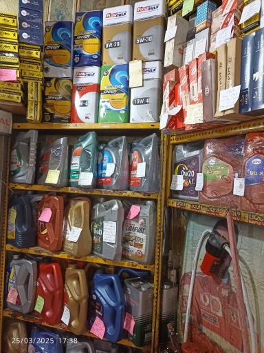 عکس تعویض روغن غلامی