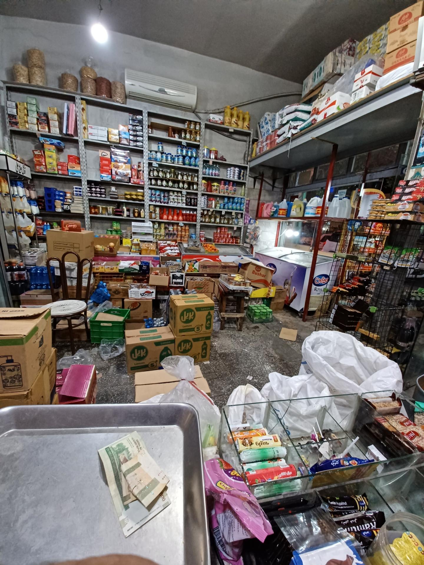 عکس فروشگاه برادران نادریان 