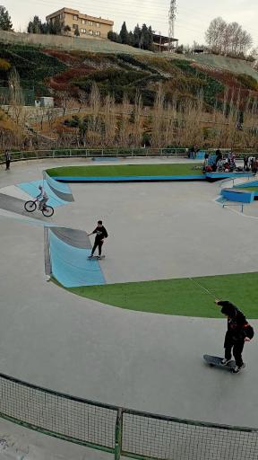 عکس اسکیت پارک نهج البلاغه 