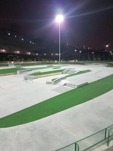 عکس اسکیت پارک نهج البلاغه 