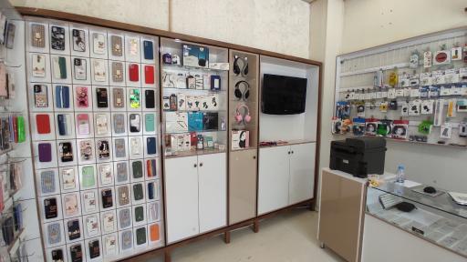 عکس فروشگاه ققنوس 