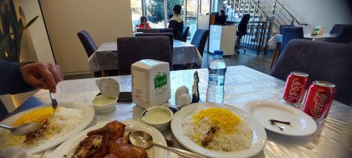 عکس اکبر جوجه شعبه کاوه 