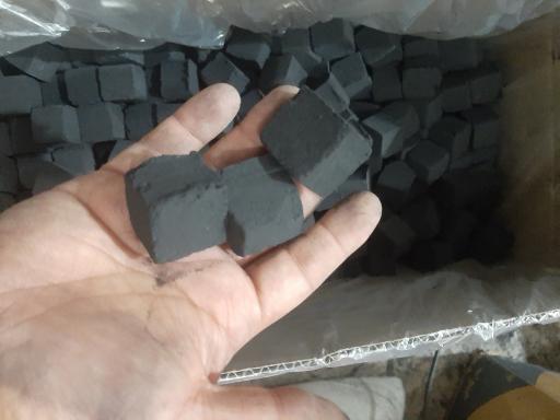 عکس انبار ذغال صادقیان