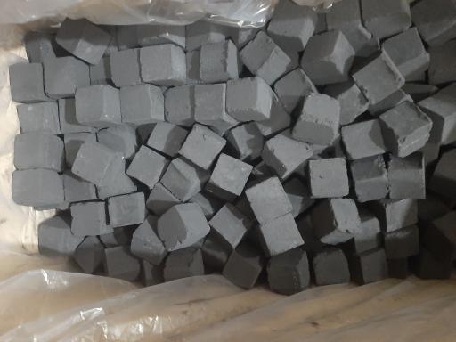 عکس انبار ذغال صادقیان