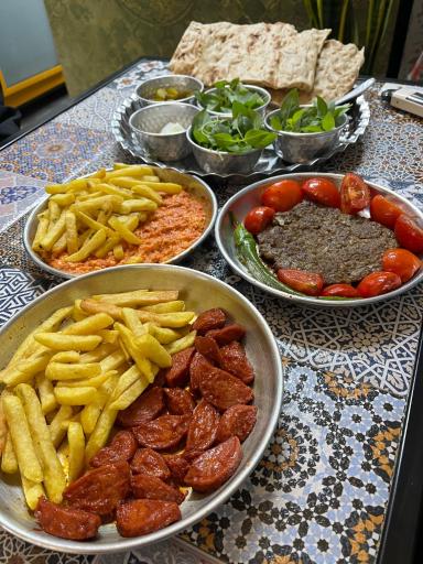 عکس کافه فهیمی