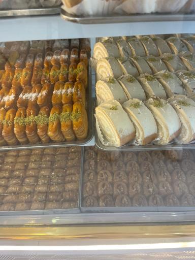 عکس قنادی فراز