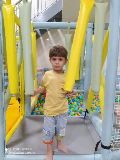 عکس سرزمین بازی فیلی