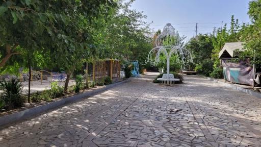 عکس مجتمع فرهنگی تربیتی و تفریحی غدیریه