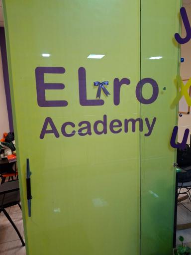 عکس آکادمی زبان ELRO