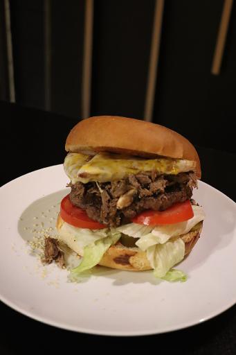 عکس برگر جنگلی