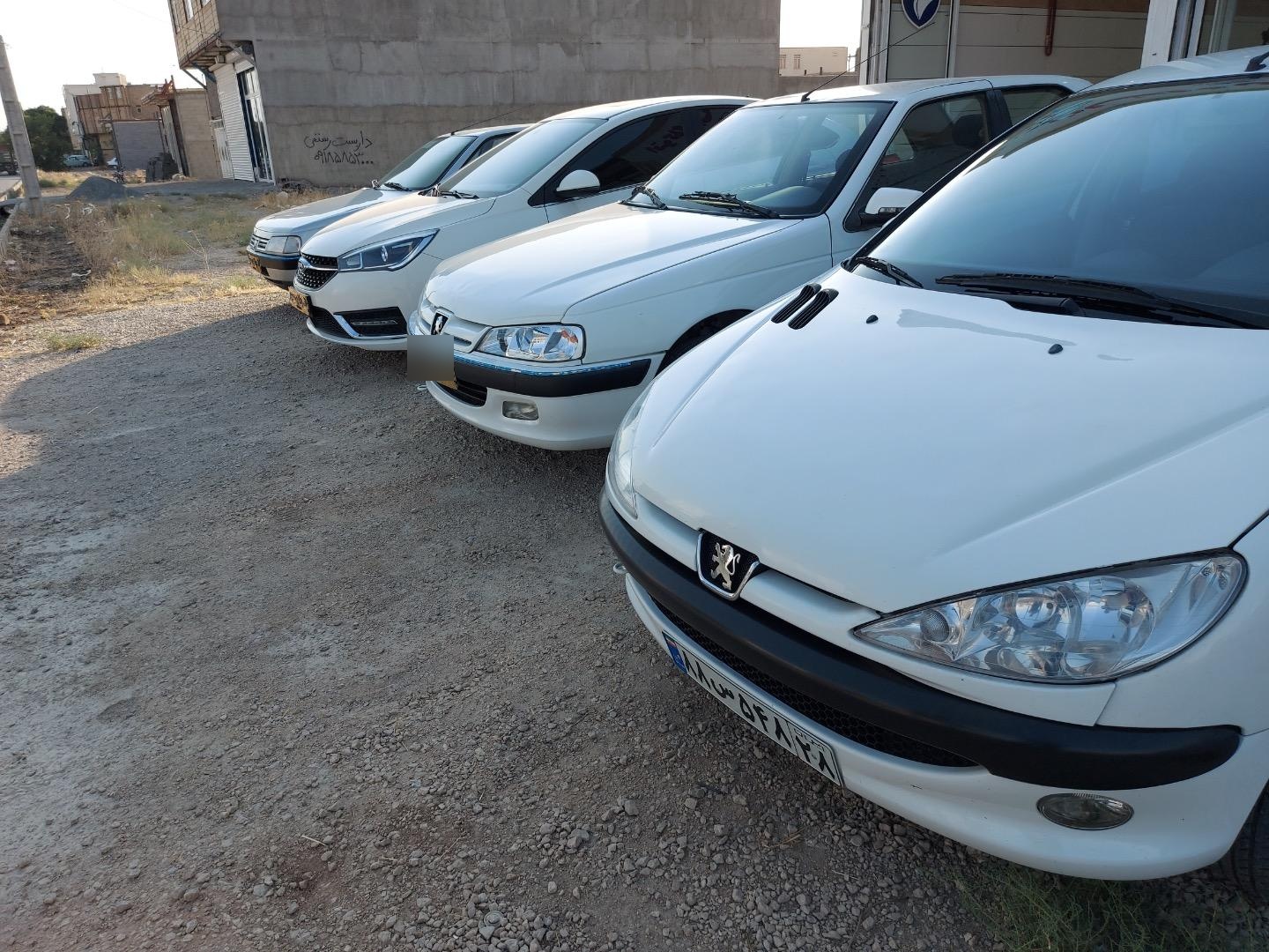 عکس اتوگالری حسین