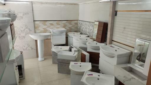 عکس کاشی و لوازم بهداشتی ساختمانی دشتی