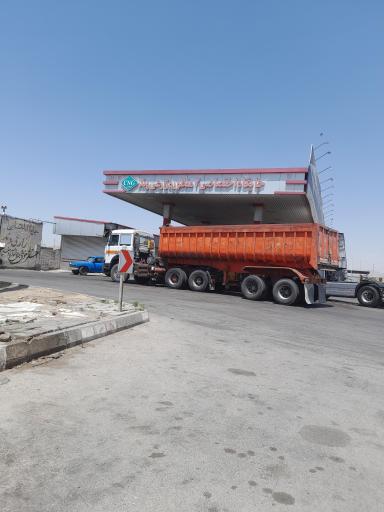 عکس پمپ بنزین زارعی وند