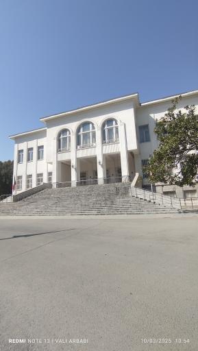 عکس درب جنوبی مجموعه کاخ سعدآباد