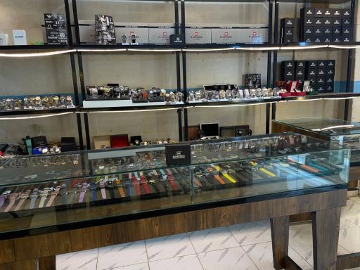 عکس فروشگاه ساعت حیاوی