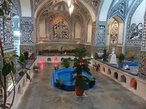 عکس رستوران سنتی خان