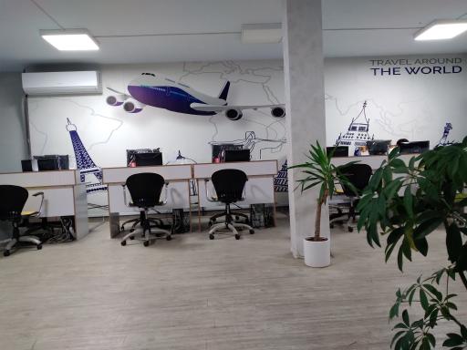 عکس آژانس هواپیمایی قائم گشت آریا