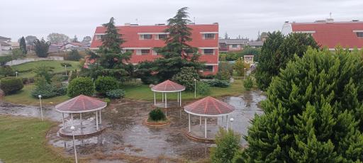 عکس رفاه گستر انزلی