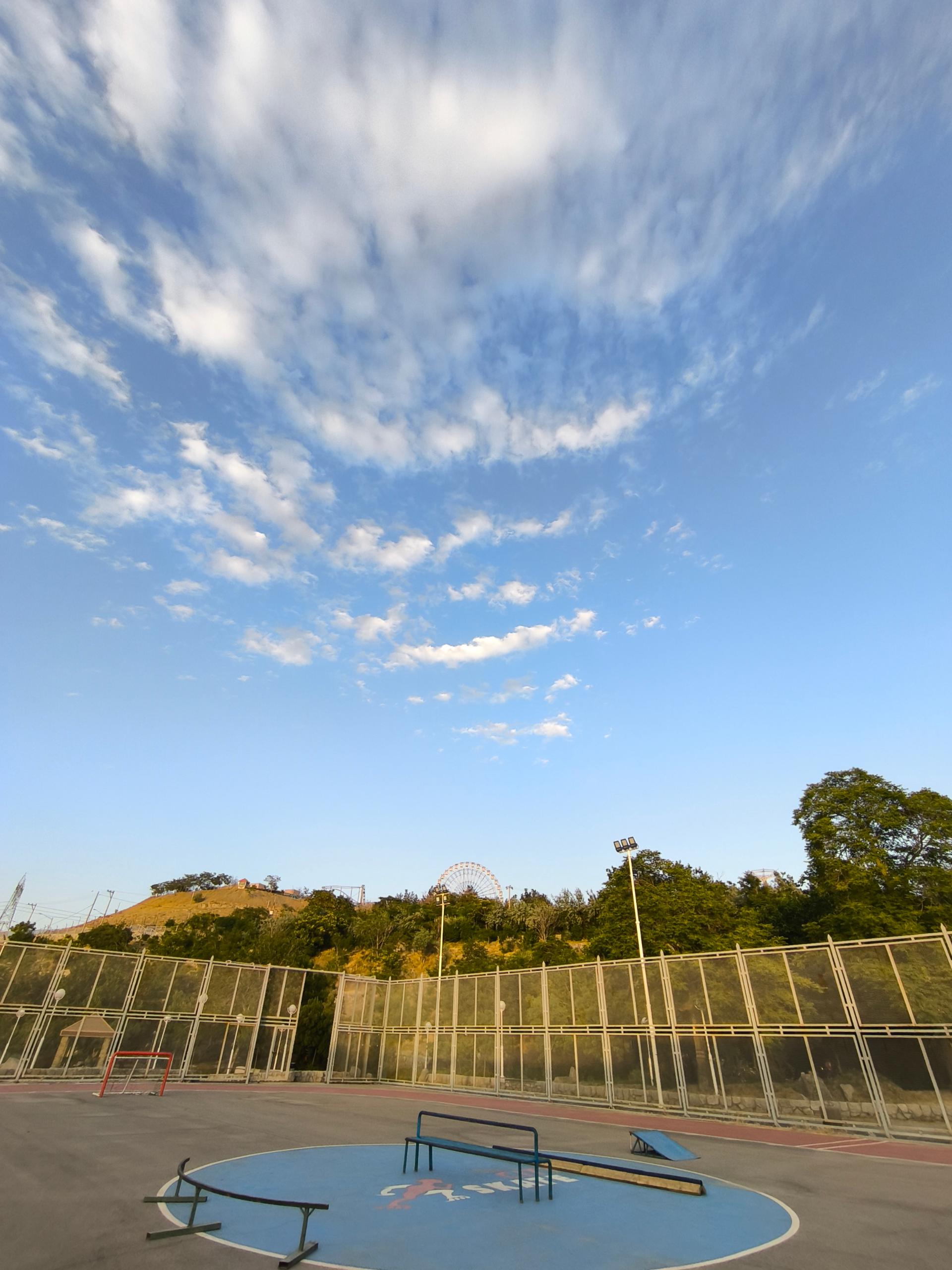 عکس مدرسه اسکیت وکیل آباد