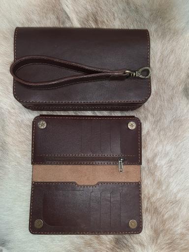 عکس فروشگاه باوند چرم