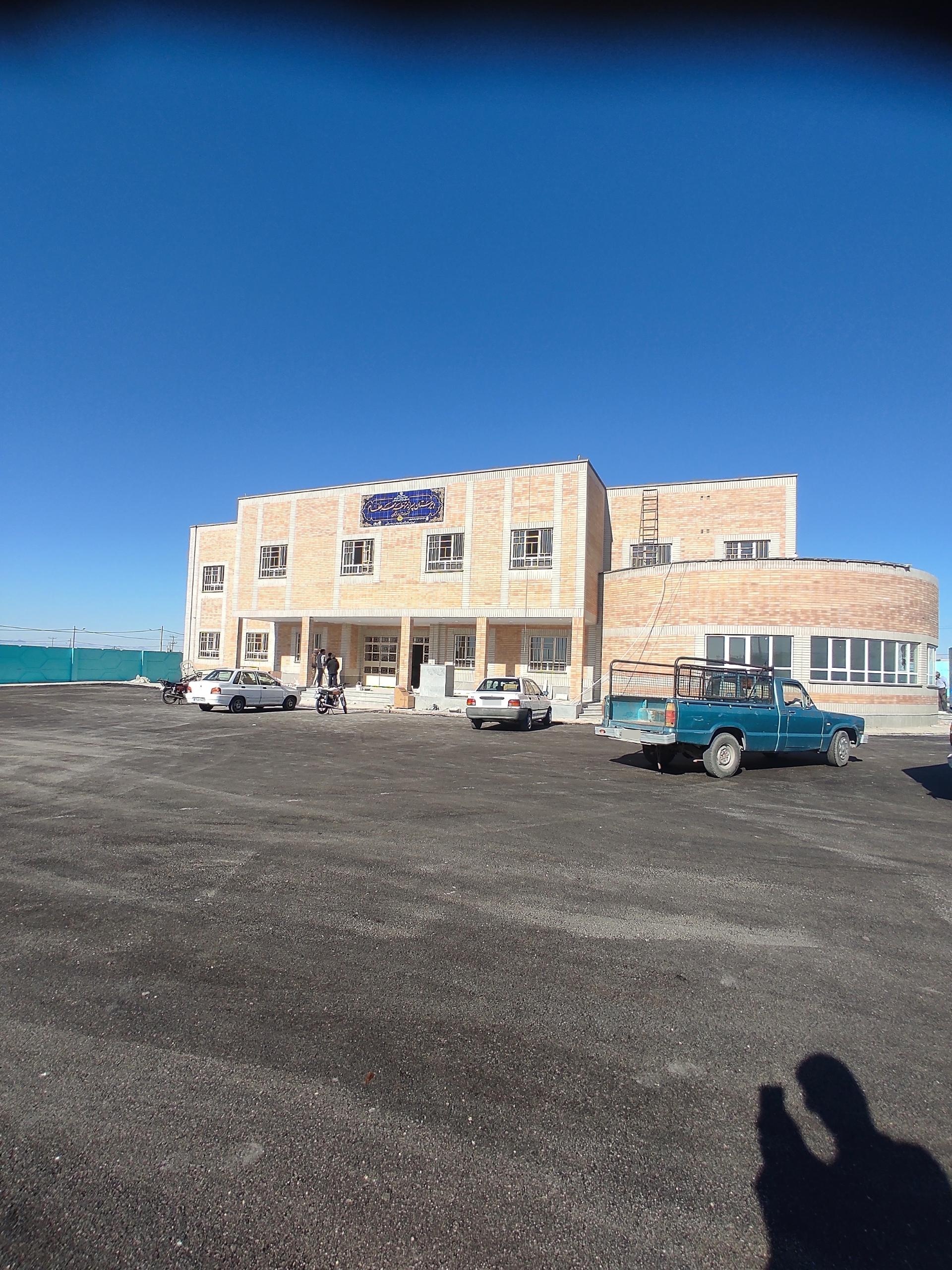 عکس مدرسه استعدادهای درخشان 