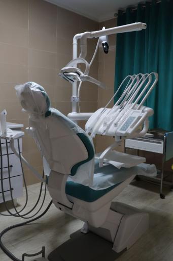 عکس کلینیک دندانپزشکی دکتر نگار عطاءاللهی