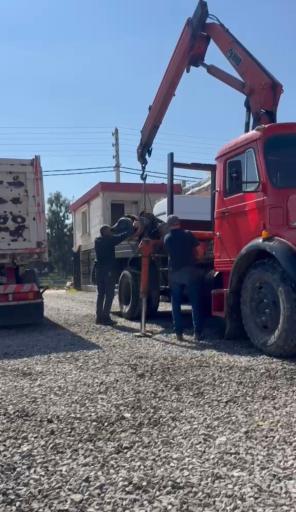 نمایشگاه کامیون سفیدیان 